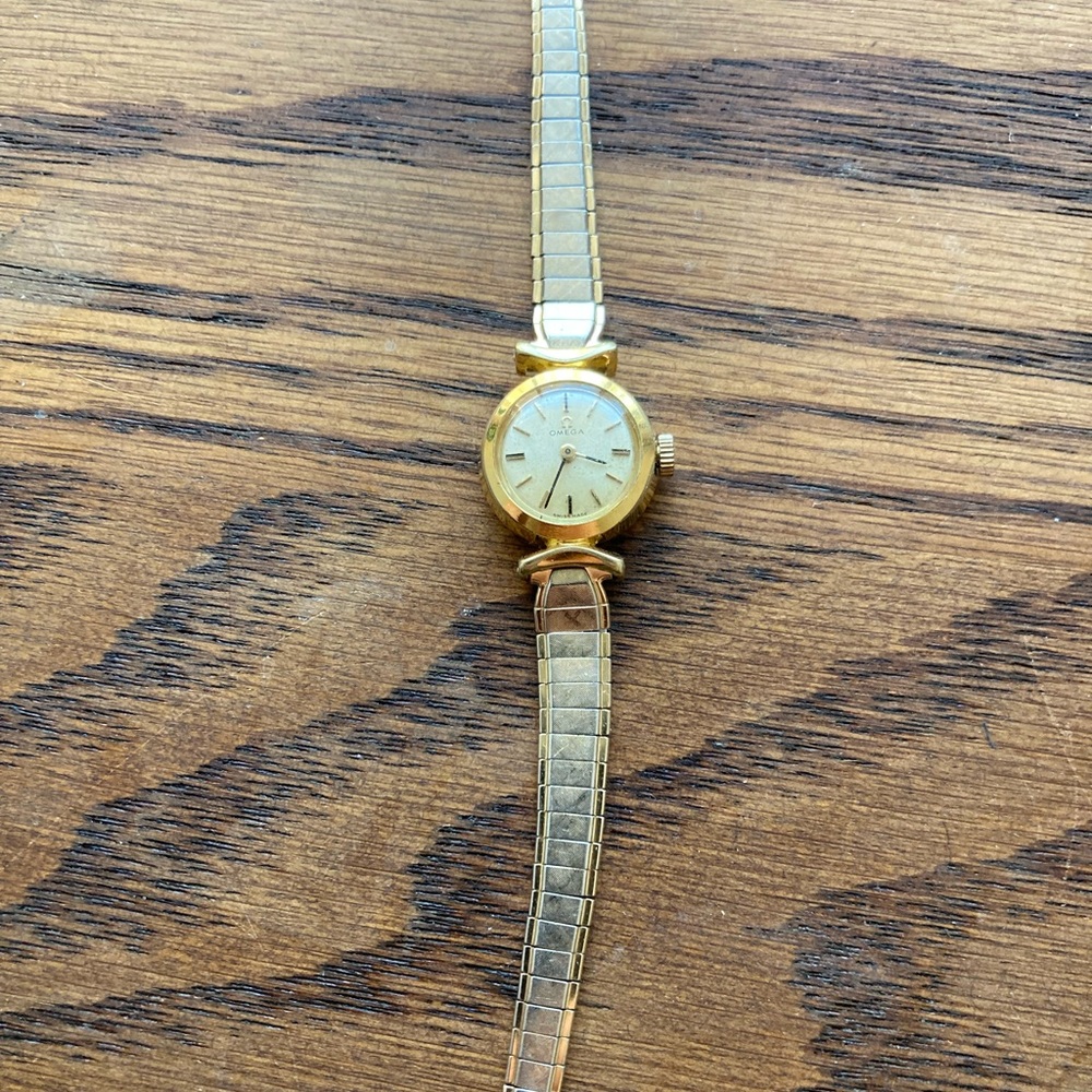 Vintage Women’s Omega watch and more